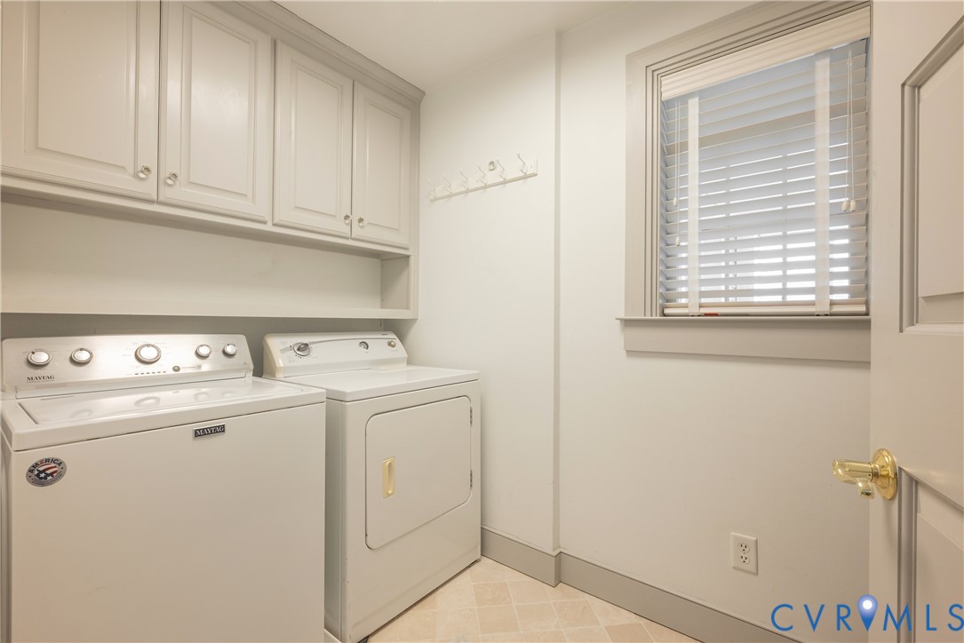 6353 Godwin Boulevard Suffolk, VA 23432 - Photo 20 of 50 Conveniently located off the Primary Bath, the fir