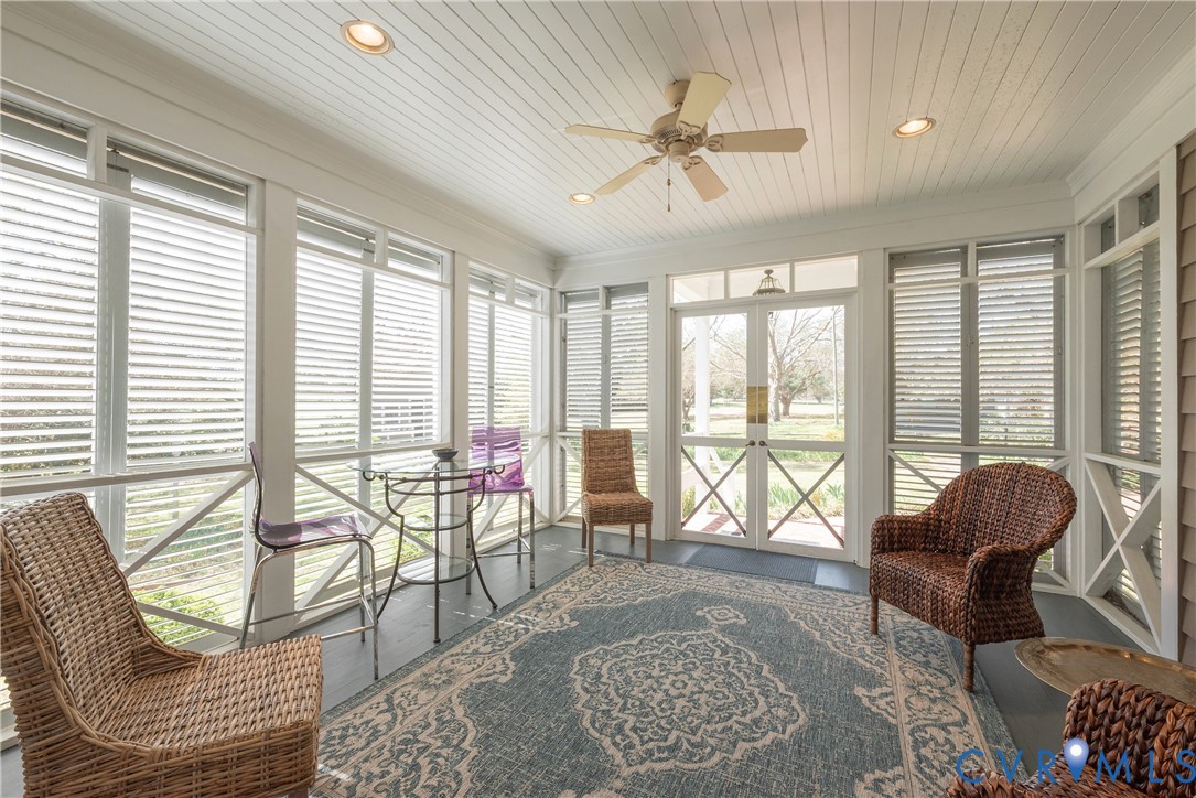 6353 Godwin Boulevard Suffolk, VA 23432 - Photo 21 of 50 With ceiling fan and multiple shuttered windows, t