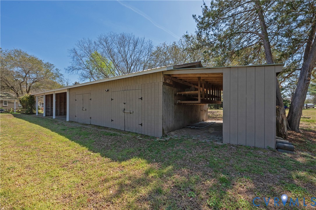 6353 Godwin Boulevard Suffolk, VA 23432 - Photo 41 of 50 Large Barn/Equipment Shed has multiple application