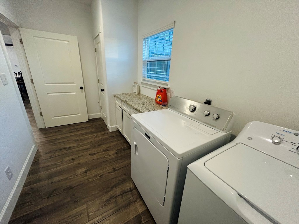 422 Beechwood Loop Hemphill, TX 75948 - Photo 20 of 46 Utility room off kitchen