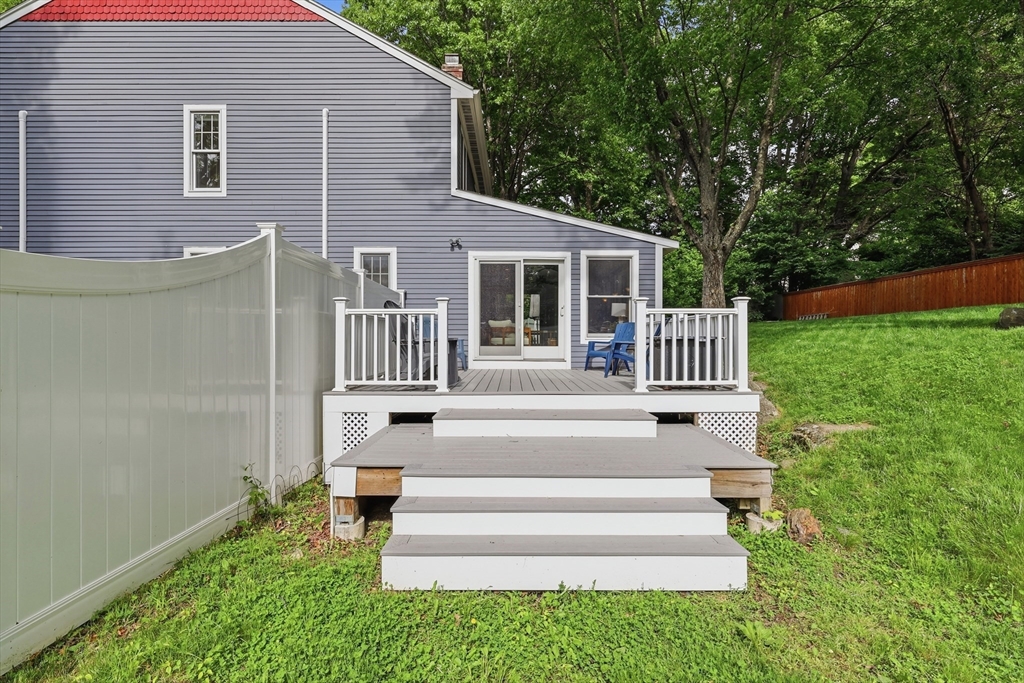28 Modoc Street Worcester, MA 01604 - Photo 39 of 42
