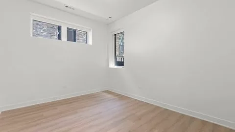 $4,395 | 1801 West Grand Avenue, Unit 201, Chicago, IL 60622