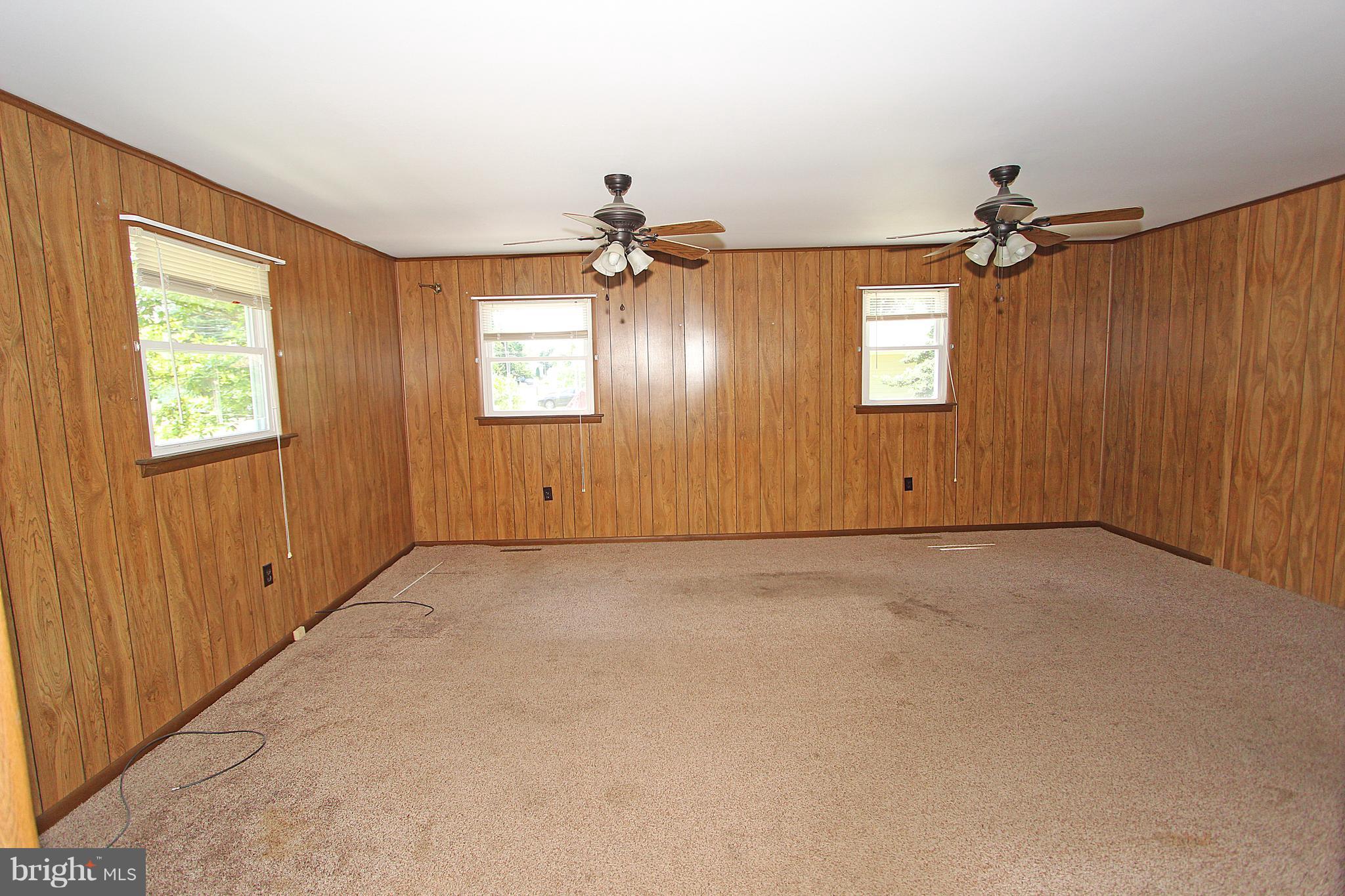 1304 Calvert Road Chester, MD 21619 - Photo 10 of 17 Family Room