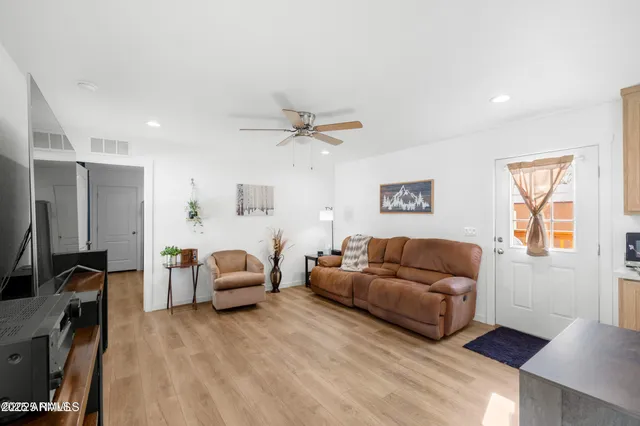 $184,999 | 5250 Highway 89, Unit 5, Flagstaff, AZ 86004