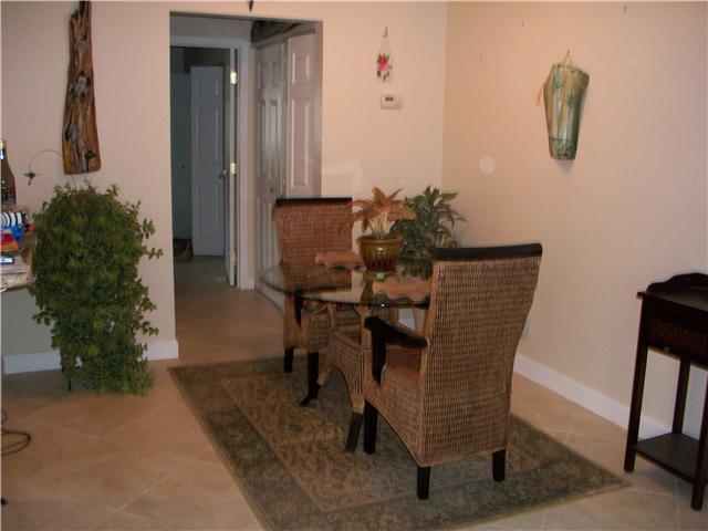 6036 Indrio Road, Unit 5 Fort Pierce, FL 34951 - Photo 13 of 17 Dining Room