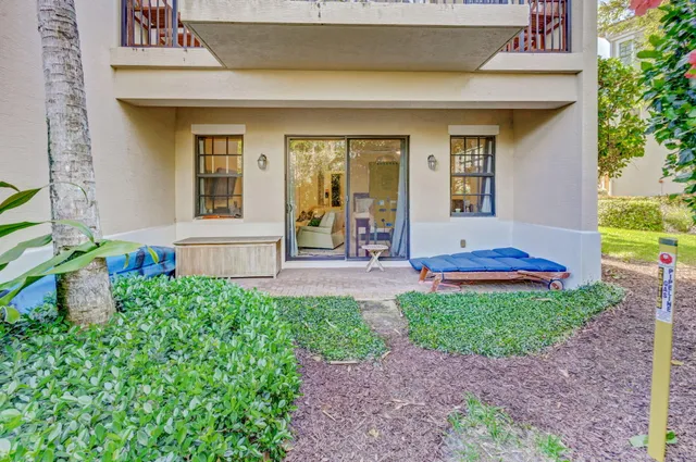 $6,900 | 301 Del Sol Circle, Tequesta, FL 33469