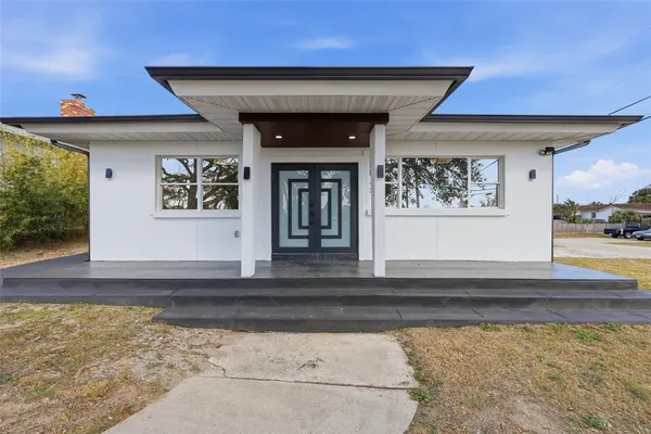 $565,000 | 2061 South Peninsula Drive, Daytona Beach, FL 32118