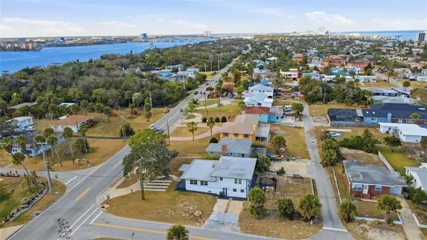 $565,000 | 2061 South Peninsula Drive, Daytona Beach, FL 32118