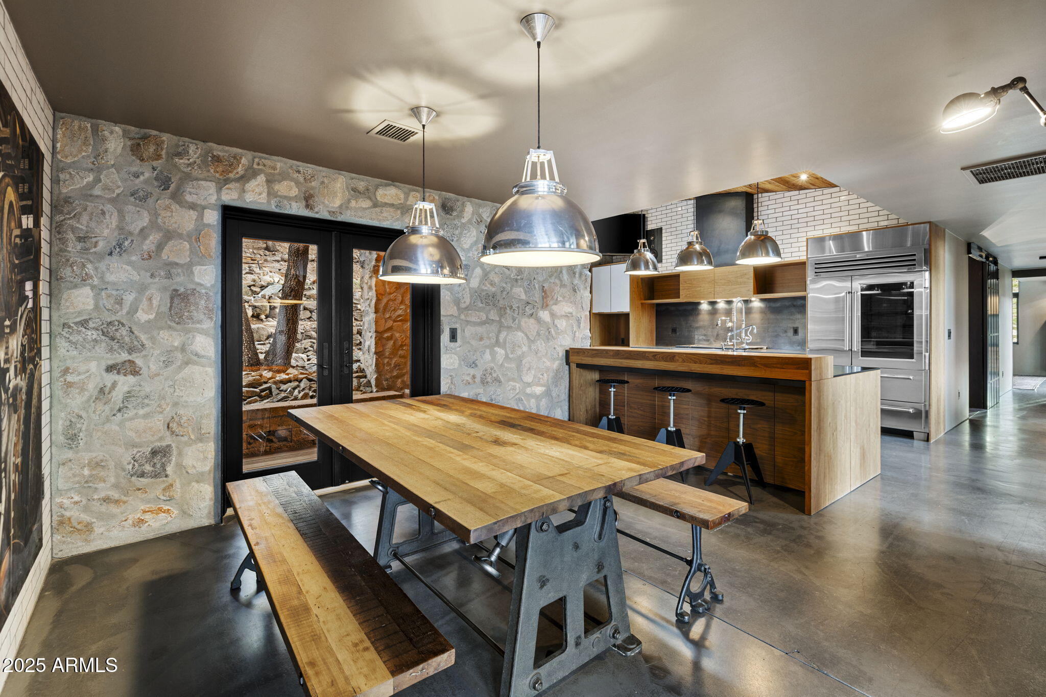 51 Rill Road Prescott, AZ 86305 - Photo 24 of 89 18-Dining to Kitchen