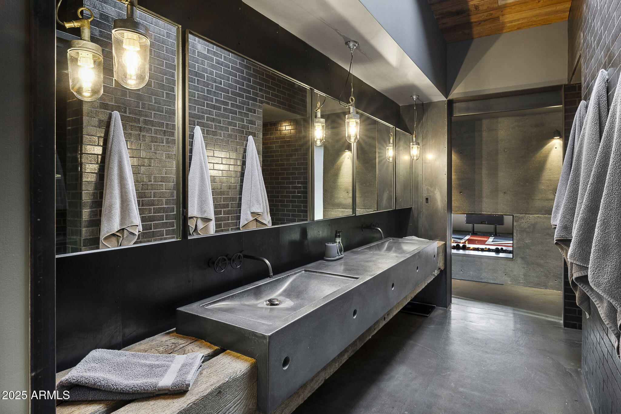 51 Rill Road Prescott, AZ 86305 - Photo 35 of 89 30-Primary Bathroom 2