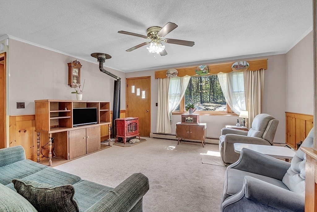41 Murray Road Ashburnham, MA 01430 - Photo 9 of 34 Gallery Image 9