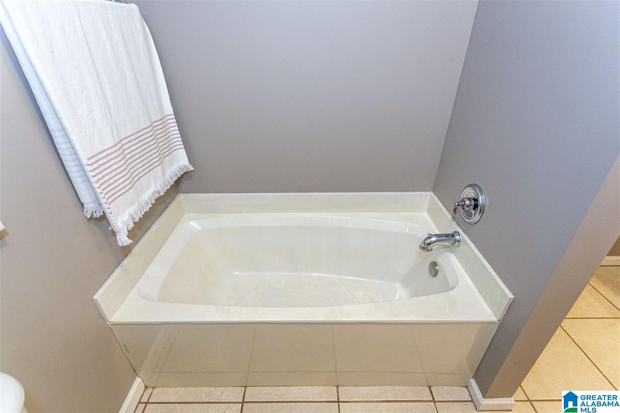 2352 Ridgemont Drive Birmingham, AL 35244 - Photo 22 of 30