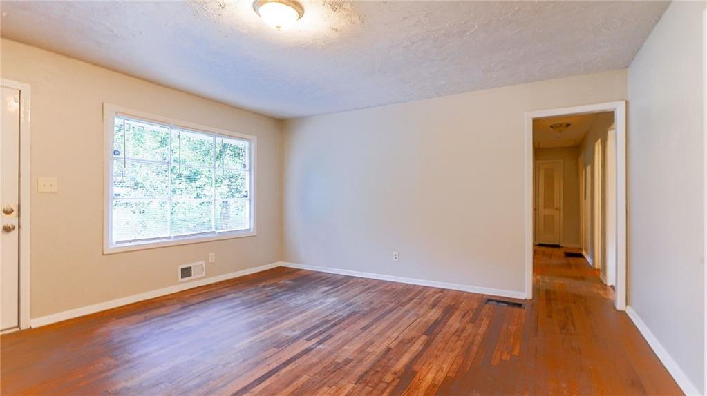 1803 Hollyhock Terrace Decatur, GA 30032 - Photo 13 of 35 Gallery Image 13