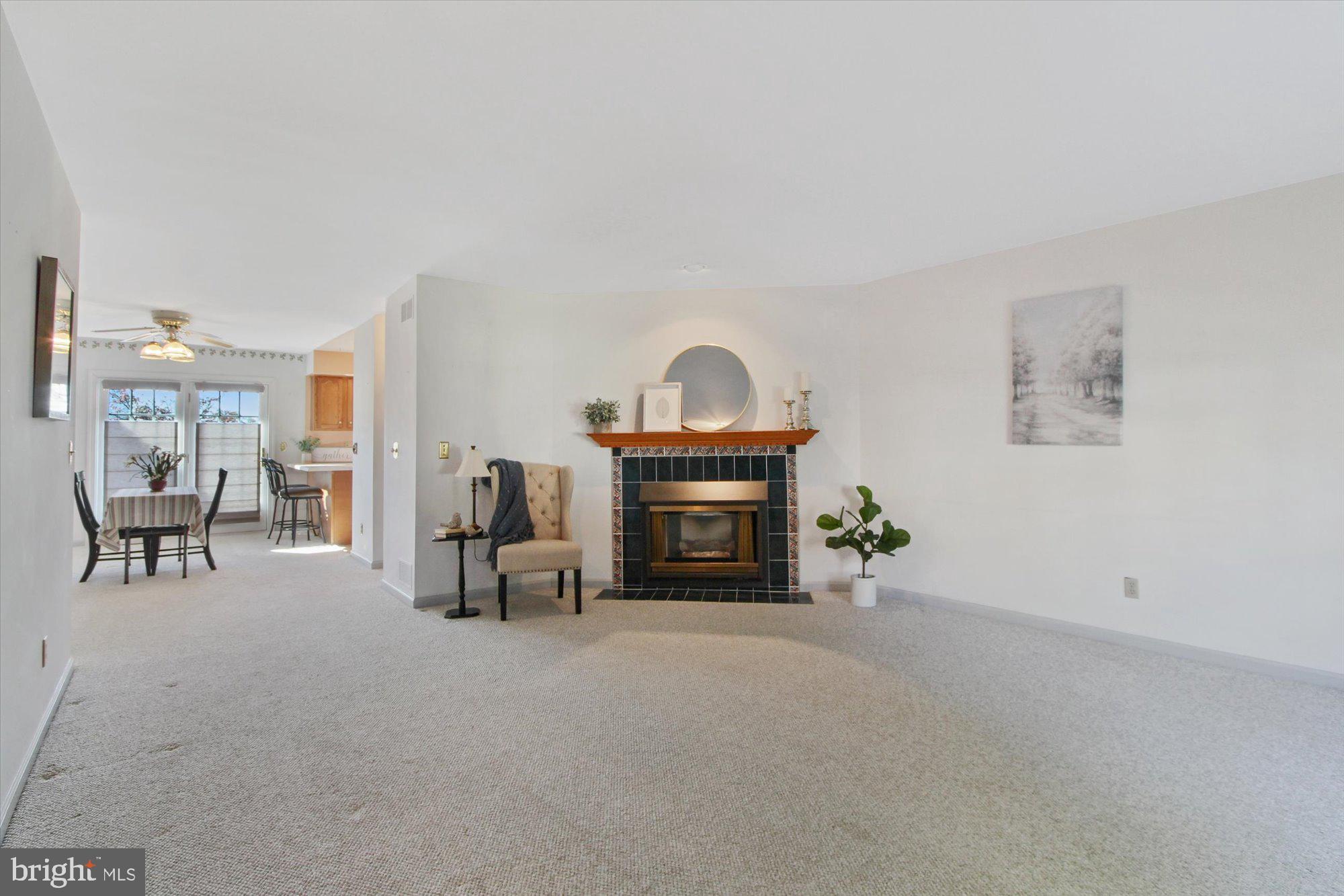 805 Chambers Ridge York, PA 17402 - Photo 2 of 29 Gallery Image 2
