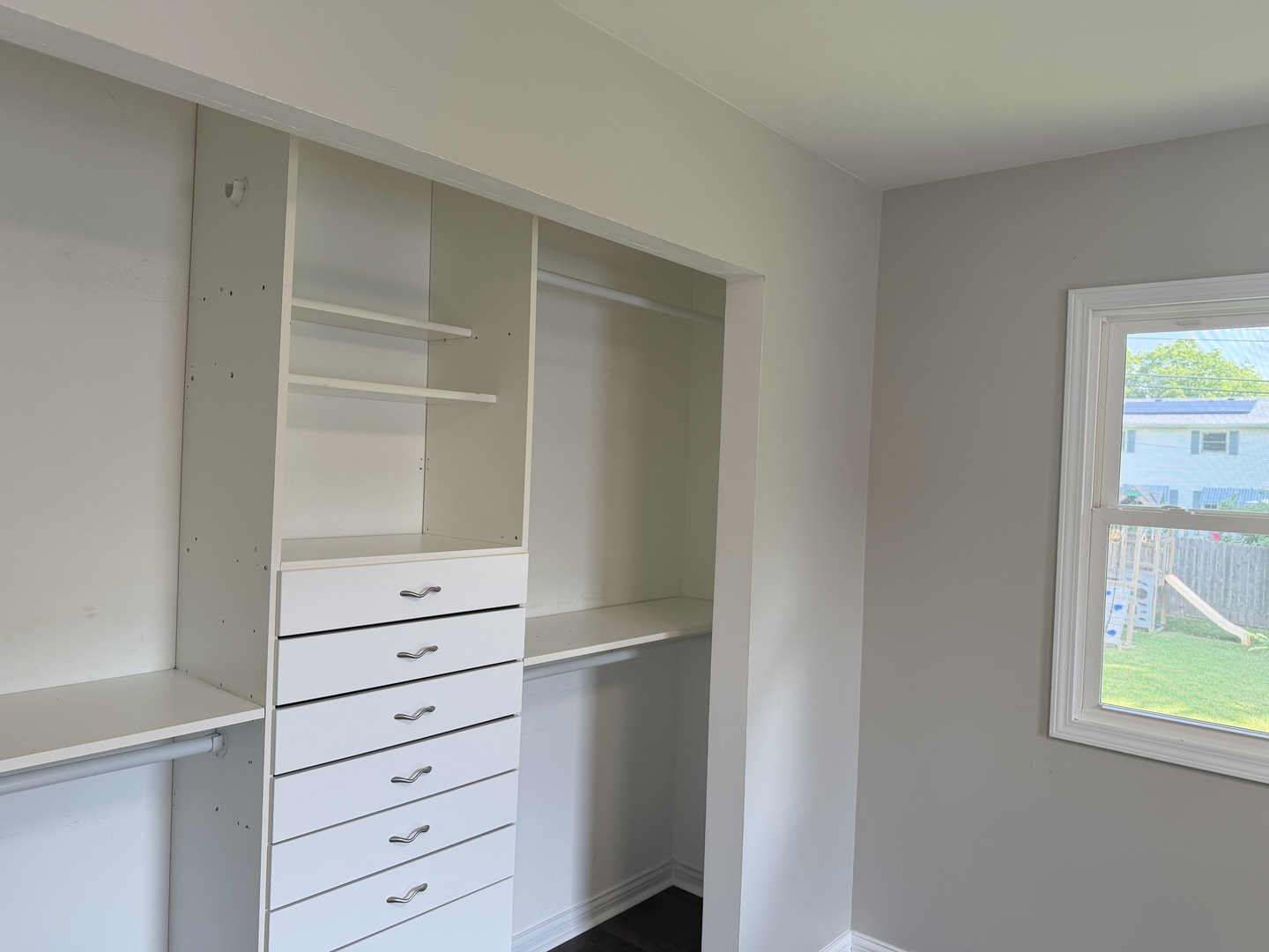 211 East Dresser Road DeKalb, IL 60115 - Photo 9 of 19