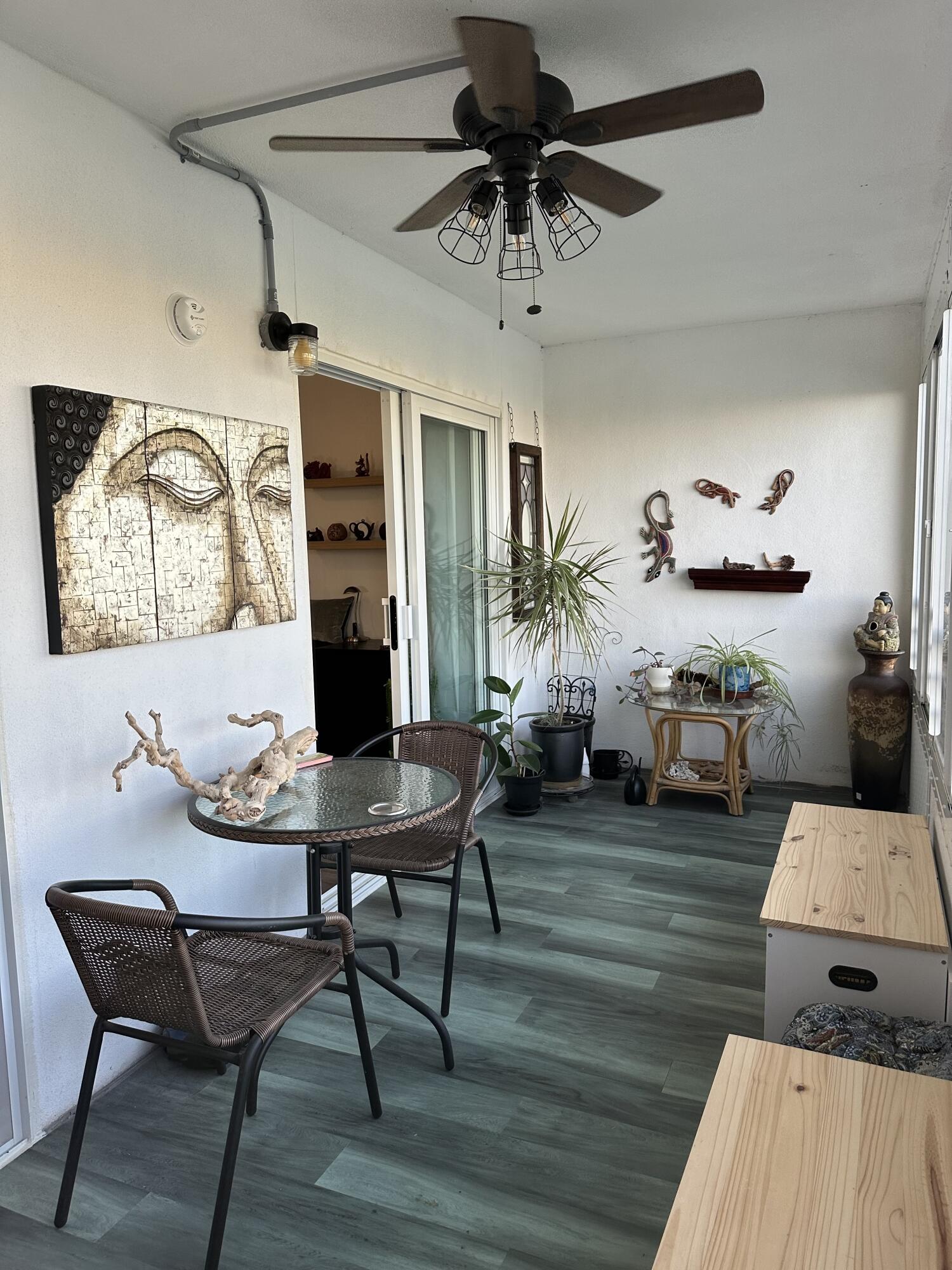 3030 Guildford East, Unit 3030 Boca Raton, FL 33434 - Photo 17 of 18 Lanai