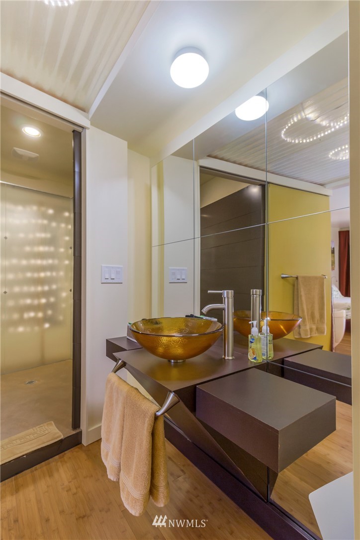 186 White Point Road San Juan Island, WA 98250 - Photo 11 of 25 Gallery Image 11
