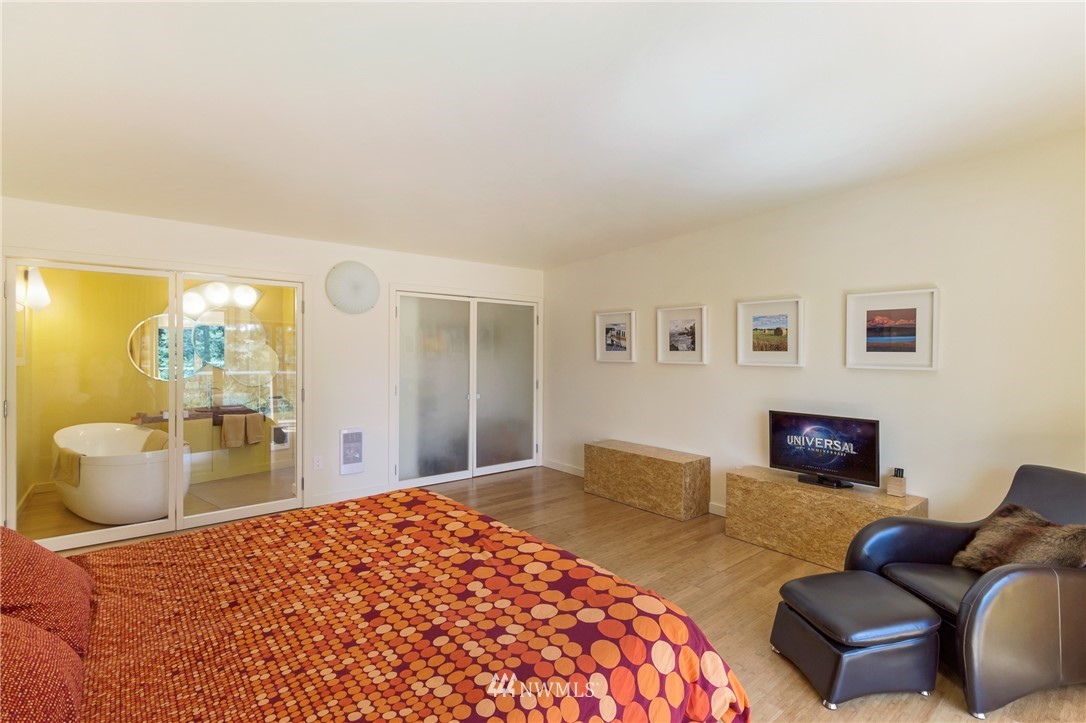186 White Point Road San Juan Island, WA 98250 - Photo 14 of 25 Gallery Image 14