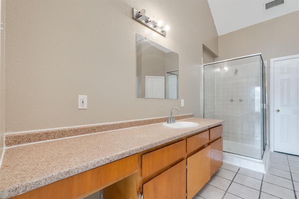 2516 Gerry Way Street Lancaster, TX 75134 - Photo 30 of 40