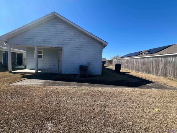$128,500 | 9343 Tea Rose Lane, Baton Rouge, LA 70810