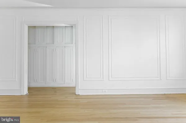 $1,610 | 2100-2 Walnut Street, Unit 5G, Philadelphia, PA 19103