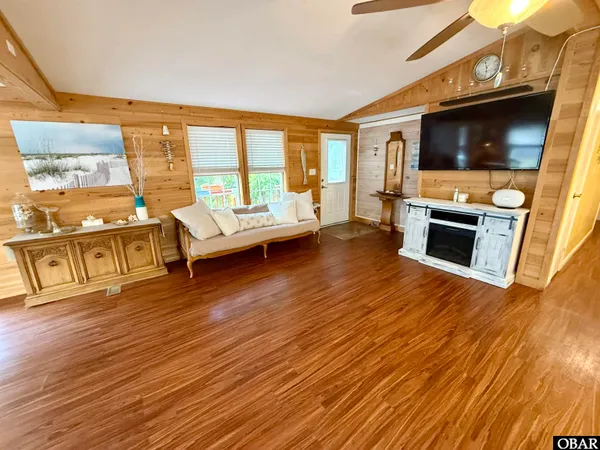 $599,000 | 311 Gunas Drive, Kill Devil Hills, NC 27948