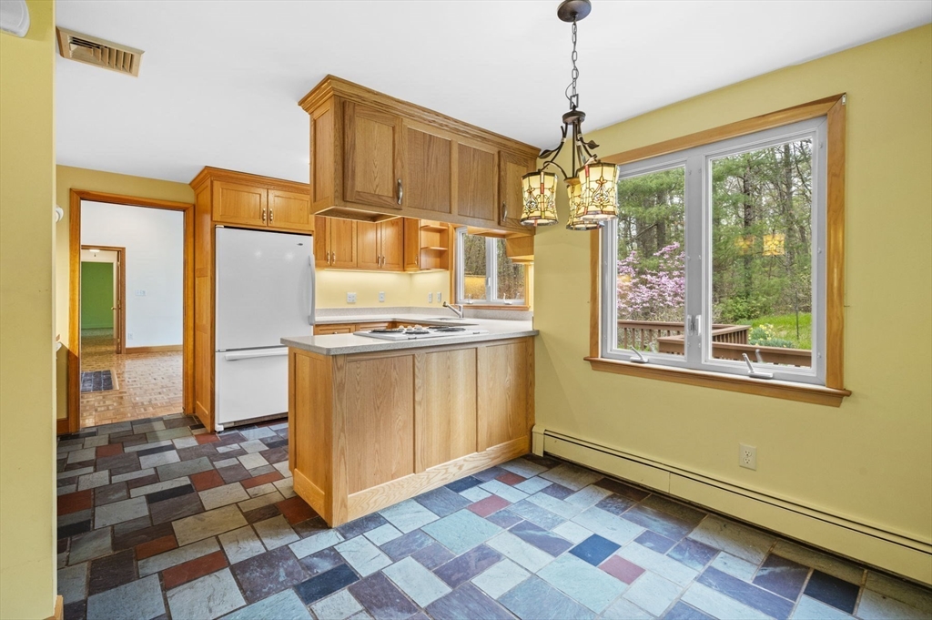 46 Georgetown Road Boxford, MA 01921 - Photo 16 of 40