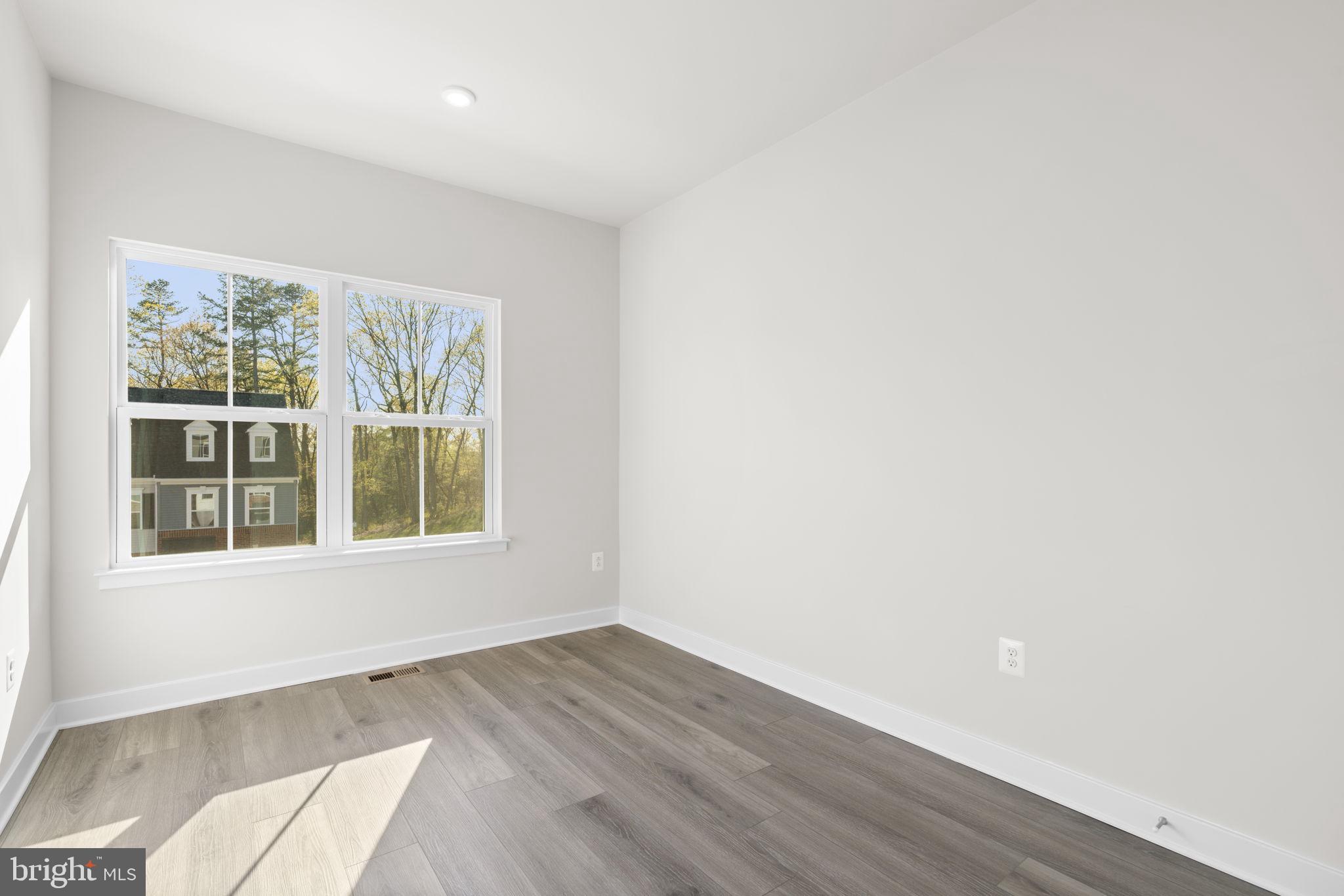 103 Spring Gate Lane Pasadena, MD 21122 - Photo 24 of 48