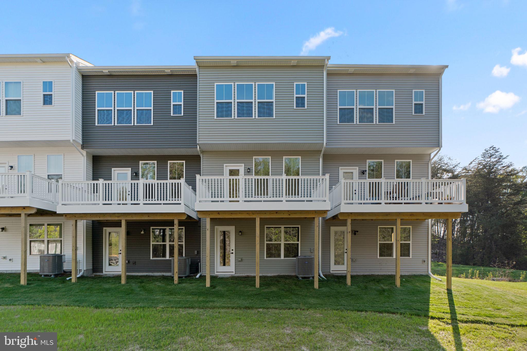 103 Spring Gate Lane Pasadena, MD 21122 - Photo 35 of 48