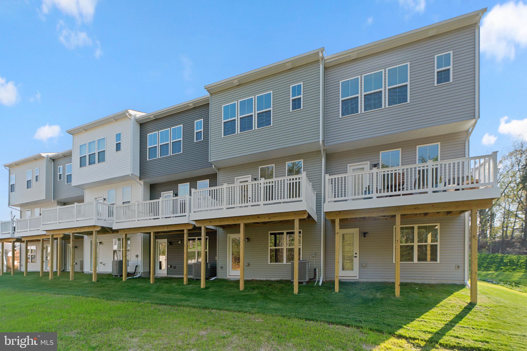 103 Spring Gate Lane Pasadena, MD 21122 - Photo 37 of 48