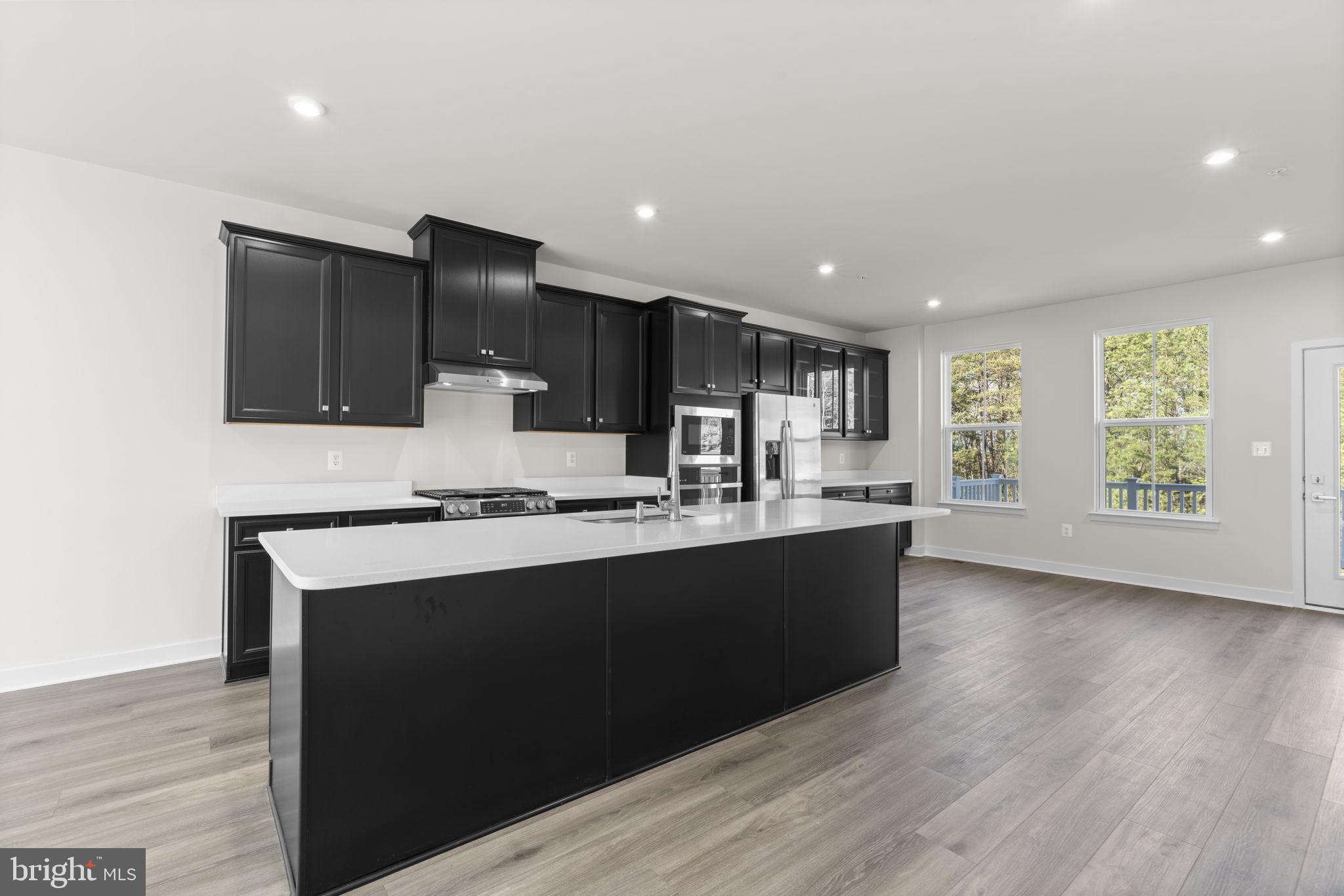 103 Spring Gate Lane Pasadena, MD 21122 - Photo 5 of 48