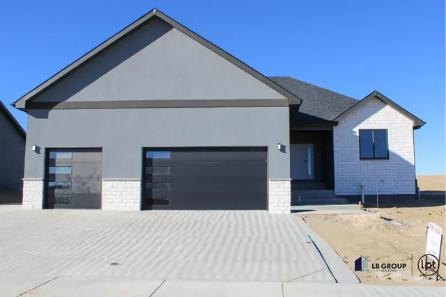 $659,000 | 2724 Berkshire Way, Casper, WY 82609