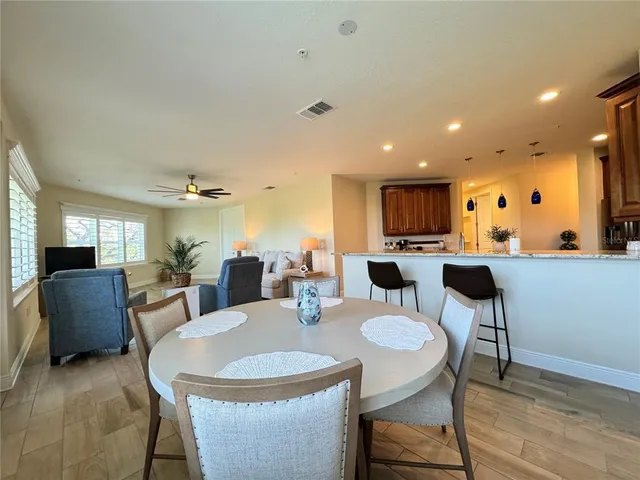 $2,900 | 7720 34th Avenue West, Unit 202, Bradenton, FL 34209