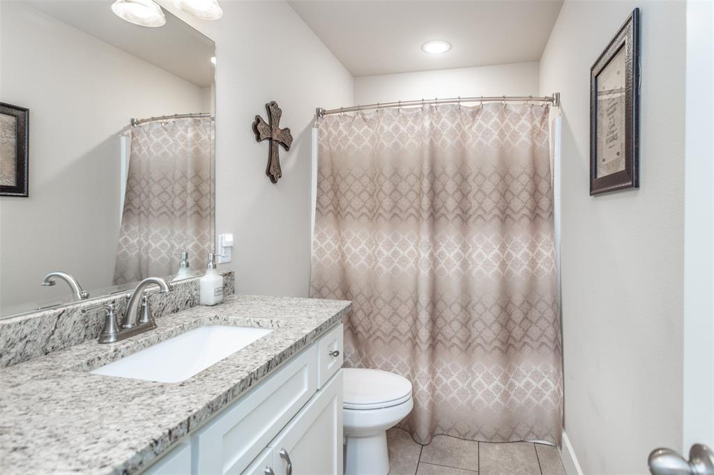 513 Pathfinder Street Collinsville, TX 76233 - Photo 18 of 40
