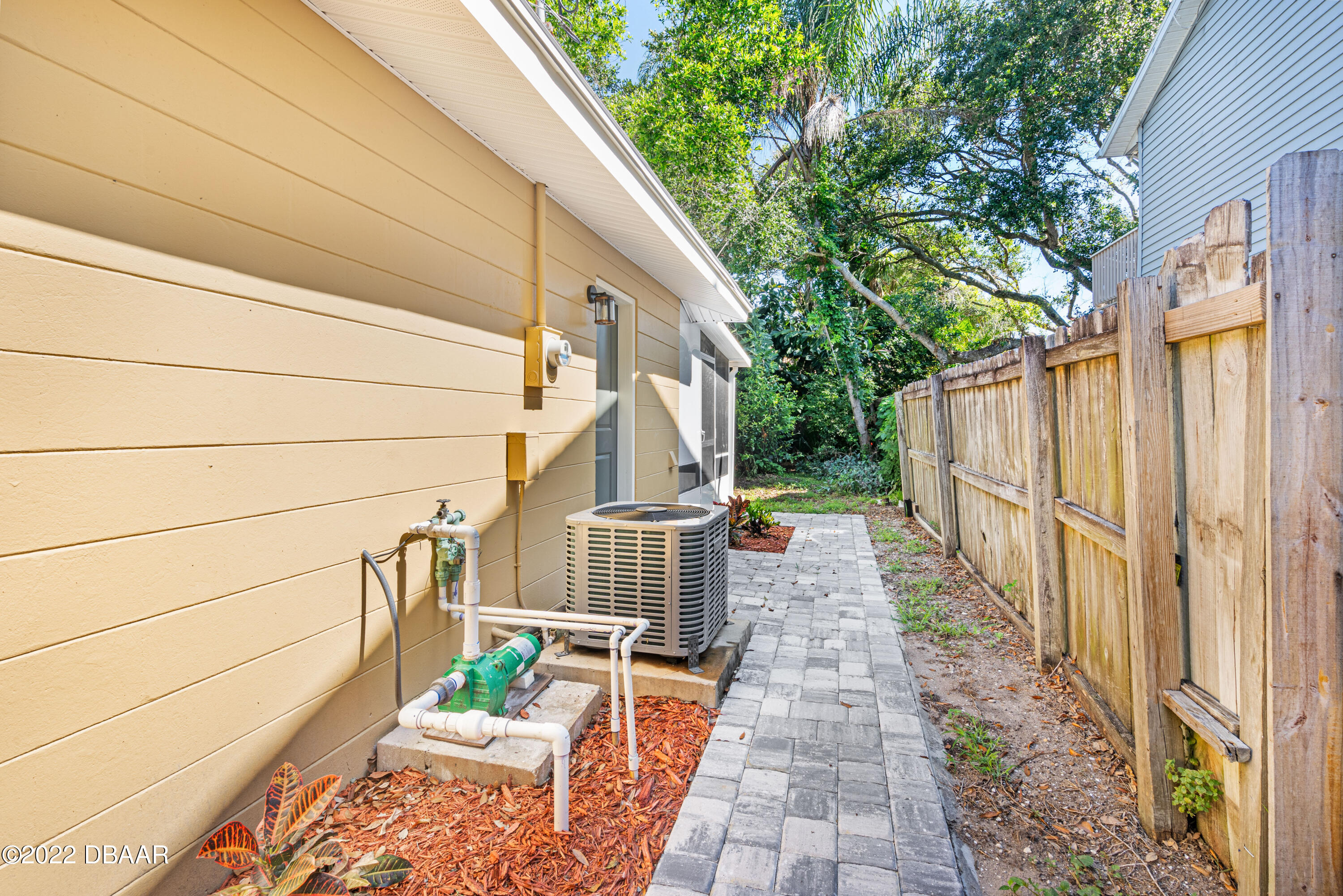 74 Glenview Avenue Ponce Inlet, FL 32127 - Photo 22 of 24 17