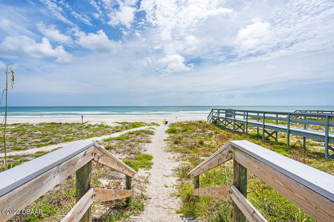 74 Glenview Avenue Ponce Inlet, FL 32127 - Photo 4 of 24 306733FA-4288-4CAA-96ED-56CAC27607C5_1_1