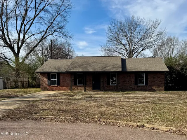 $1,325 | 4665 Lasalle Place, Olive Branch, MS 38654