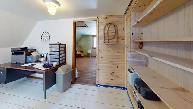 $189,000 | 486 Main Street, Lincoln, ME 04457