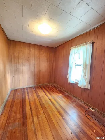 $95,000 | 1329 14th Avenue, Fulton, IL 61252