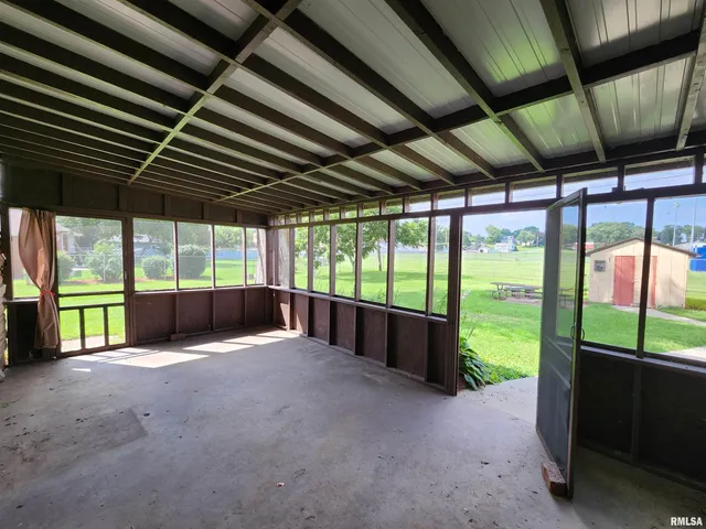 $95,000 | 1329 14th Avenue, Fulton, IL 61252