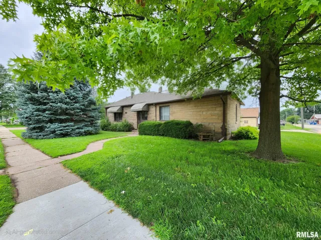 $95,000 | 1329 14th Avenue, Fulton, IL 61252