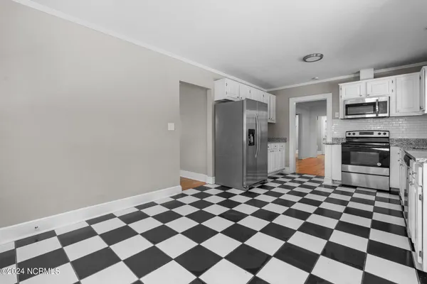 $310,000 | 521 South Main Street, Broadway, NC 27505