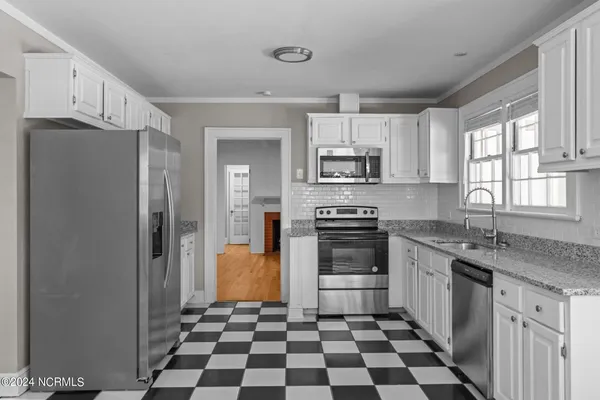 $310,000 | 521 South Main Street, Broadway, NC 27505