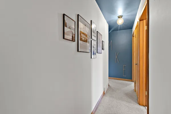 $1,525 | 426 East Ohio Avenue, Milwaukee, WI 53207