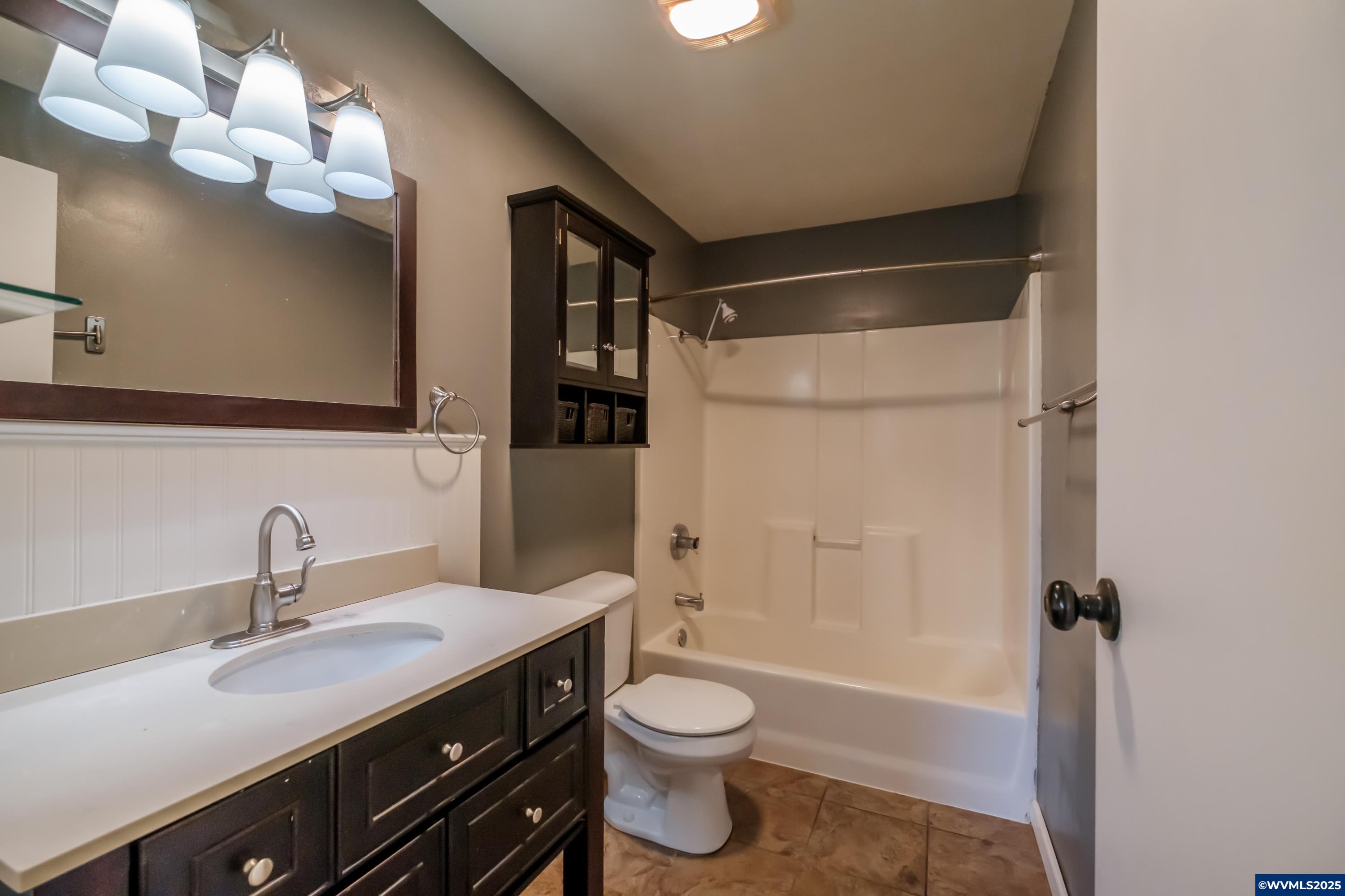 258 Southwest Church Street Dallas, OR 97338 - Photo 23 of 40 Gallery Image 23