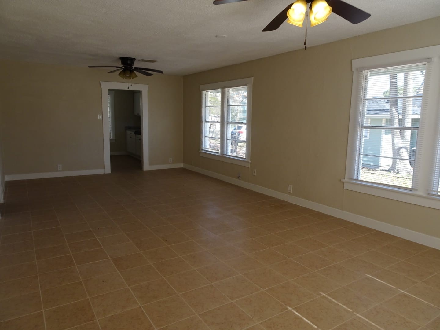 8149 Easton Street Houston, TX 77017 - Photo 4 of 21