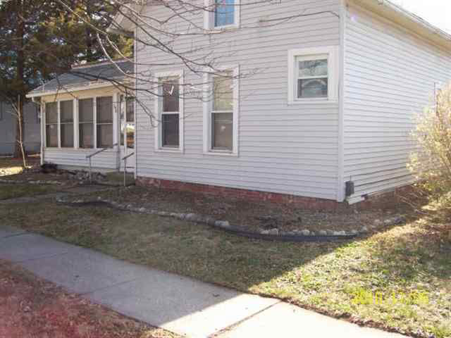 240 West Main Street Butler, IN 46721 - Photo 1 of 3