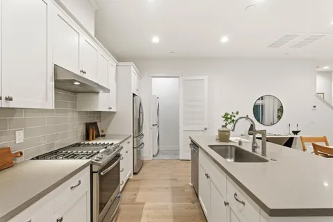 $939,888 | 254 Terraine Street, San Jose, CA 95110