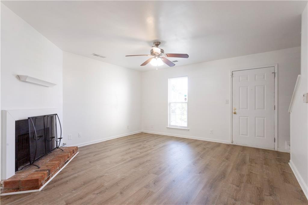 1585 Springleaf Point Southeast Smyrna, GA 30080 - Photo 2 of 22