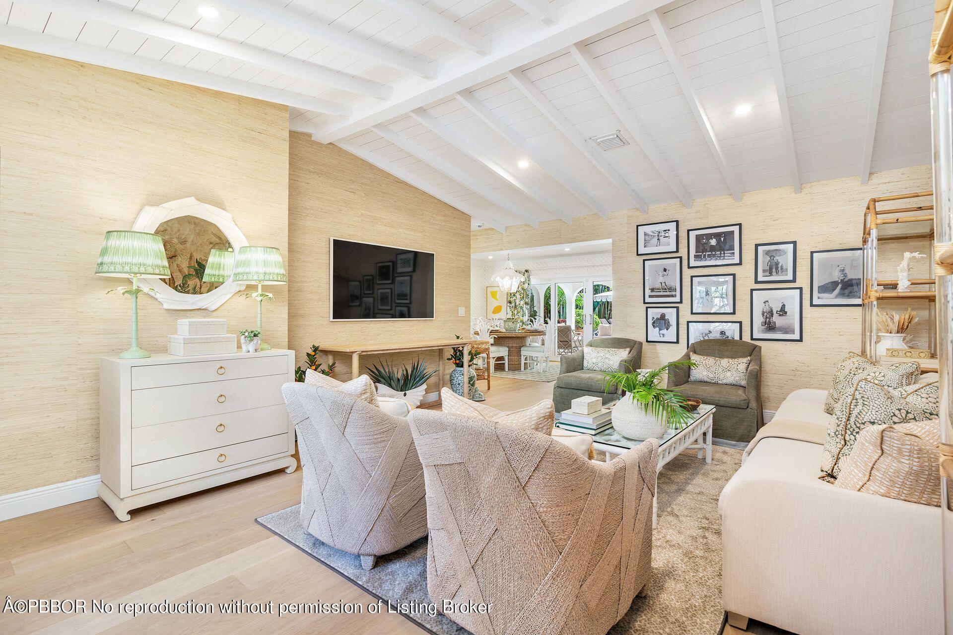 240 Sunset Road West Palm Beach, FL 33401 - Photo 2 of 21 Living